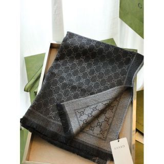 グッチ マフラーの通販 1,000点以上 | Gucciを買うならラクマ