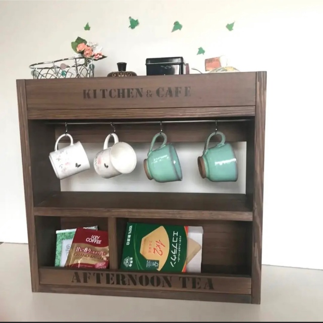 カフェ風カップボード(オールウォルナット色)ロゴーブラックキッチン収納