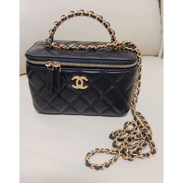 CHANEL(シャネル)の新作！！　シャネル　ヴァニティバッグ　 レディースのバッグ(ショルダーバッグ)の商品写真