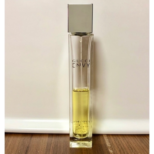 Gucci(グッチ)の■GUCCI■エンヴィ・オードトワレ■50ml(残量約半分) コスメ/美容の香水(香水(女性用))の商品写真