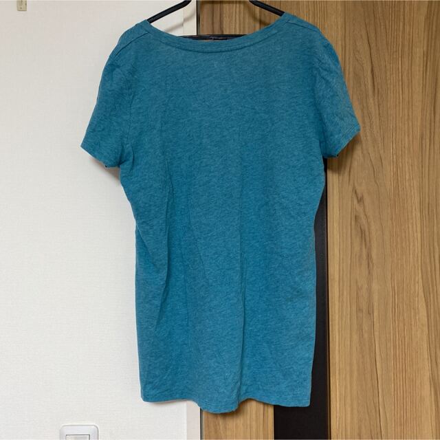 ARMANI EXCHANGE(アルマーニエクスチェンジ)の【ARMANI EXCHANGE】グリーンのTシャツ レディースのトップス(Tシャツ(半袖/袖なし))の商品写真