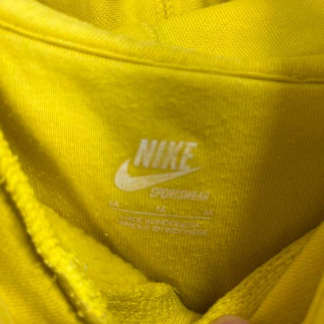 NIKEナイキ　ワンポイント刺繍ロゴスウェットパーカー　サイズMユニセックス男女 2