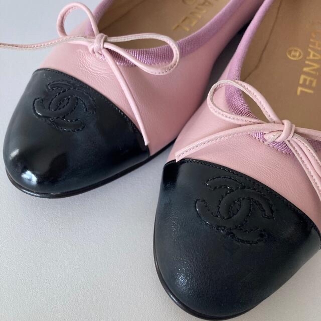 CHANEL(シャネル)の新品 CHANEL バレリーナ シューズ 靴 37.5 M'S GRACY レディースの靴/シューズ(バレエシューズ)の商品写真