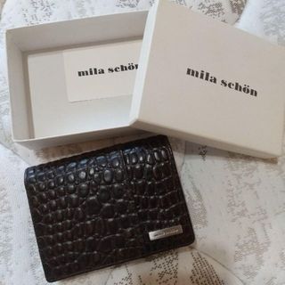 ミラショーン(mila schon)の【未使用】mila schon 　ミラ・ショーン牛革 二つ折財布(財布)