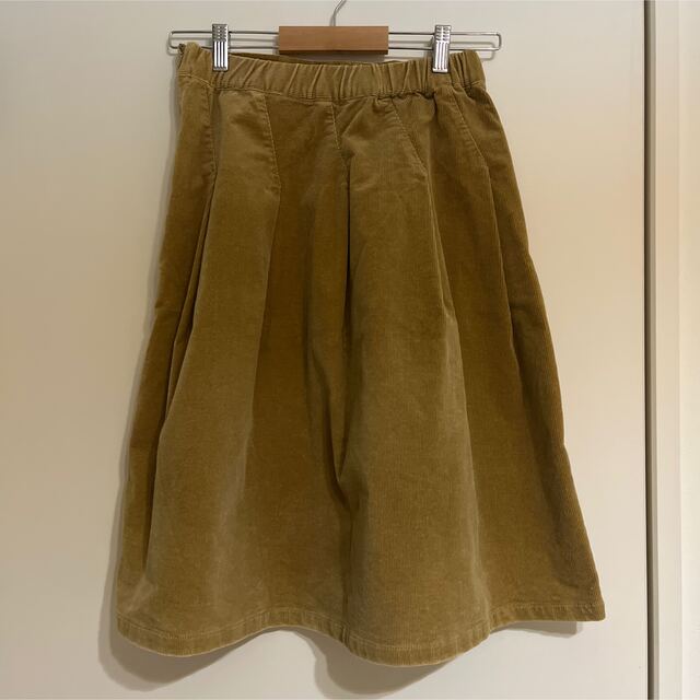 コーデュロイスカート　ベージュ レディースのスカート(ひざ丈スカート)の商品写真