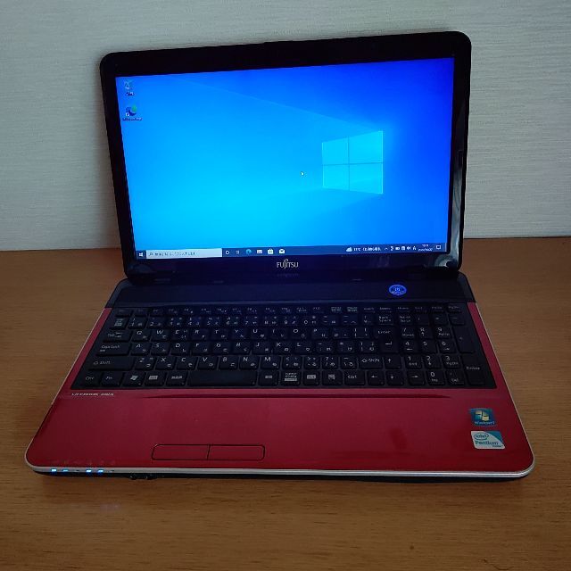 富士通 FMV-LIFEBOOK AH42/D (FMVA42DR) USE