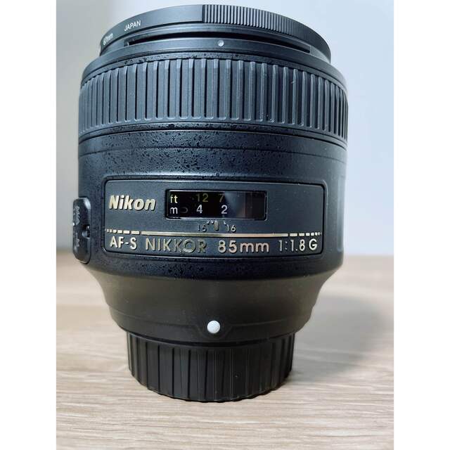 Nikon(ニコン)のNikon 85mm f1.8G 単焦点レンズ スマホ/家電/カメラのカメラ(レンズ(単焦点))の商品写真