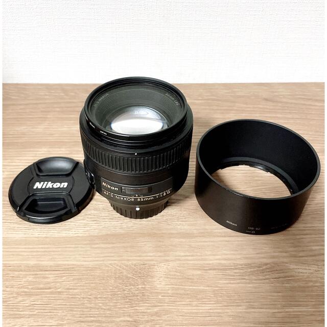 Nikon(ニコン)のNikon 85mm f1.8G 単焦点レンズ スマホ/家電/カメラのカメラ(レンズ(単焦点))の商品写真