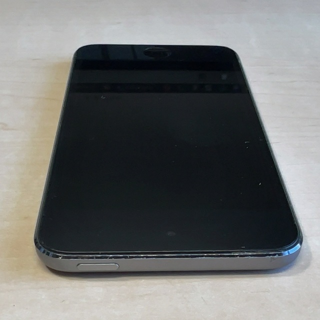 Apple iPod touch 第5世代  ブラック&シルバー  16GB 6
