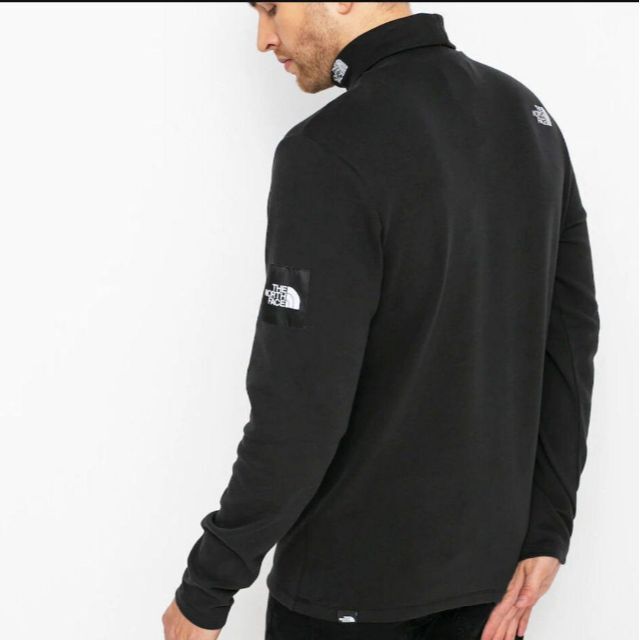 THE NORTH FACE(ザノースフェイス)の海外限定　The North Face ボックス　ロゴ　Tシャツ　ブラック　長袖 メンズのトップス(Tシャツ/カットソー(七分/長袖))の商品写真