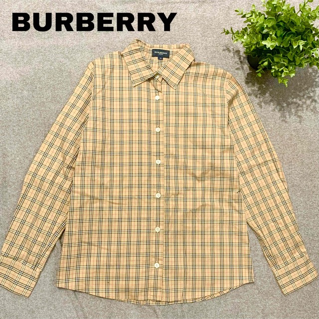 BURBERRY(バーバリー)のBURBERRY ノヴァチェックシャツ　Mサイズ レディースのトップス(シャツ/ブラウス(長袖/七分))の商品写真