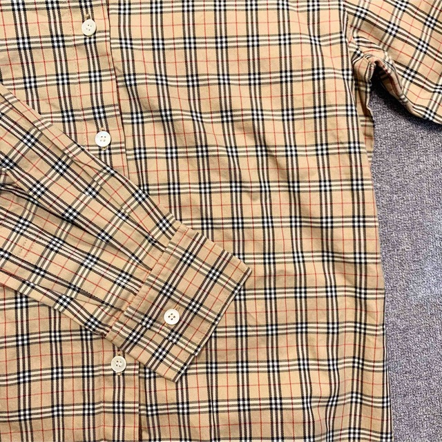 BURBERRY(バーバリー)のBURBERRY ノヴァチェックシャツ　Mサイズ レディースのトップス(シャツ/ブラウス(長袖/七分))の商品写真