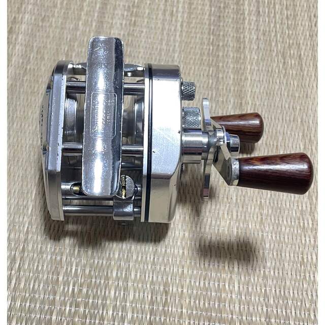 SHIMANO - シマノ バンタム 100 SHIMANO の通販 by 釣り大好き SHIMANO - シマノ バンタム 100 SHIMANO の通販 by 釣り大好き
