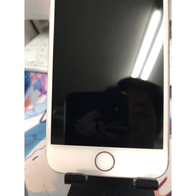 iPhone8 64GB 2台SIMロック解除 SIMフリー 5