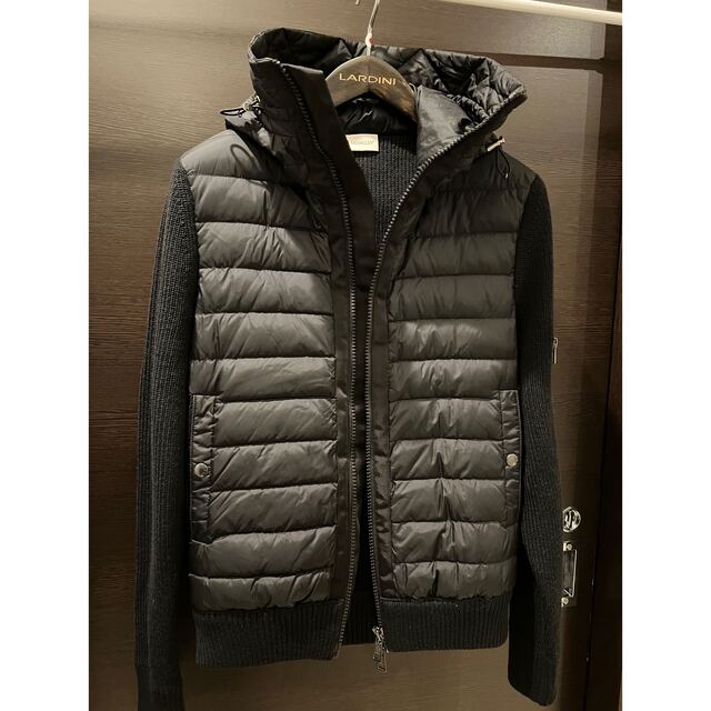 贈り物 MONCLER モンクレール ハイブリッドニットダウンパーカー