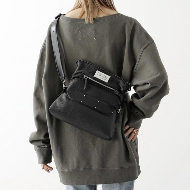 Maison Martin Margiela(マルタンマルジェラ)のりら様専用☆希少 〜Maison Margiela 5ac クロスボディバッグ メンズのバッグ(ショルダーバッグ)の商品写真