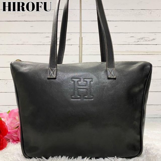 極美品】現行品 Burberry トートバッグ シボ革 黒 A4収納&肩掛け可
