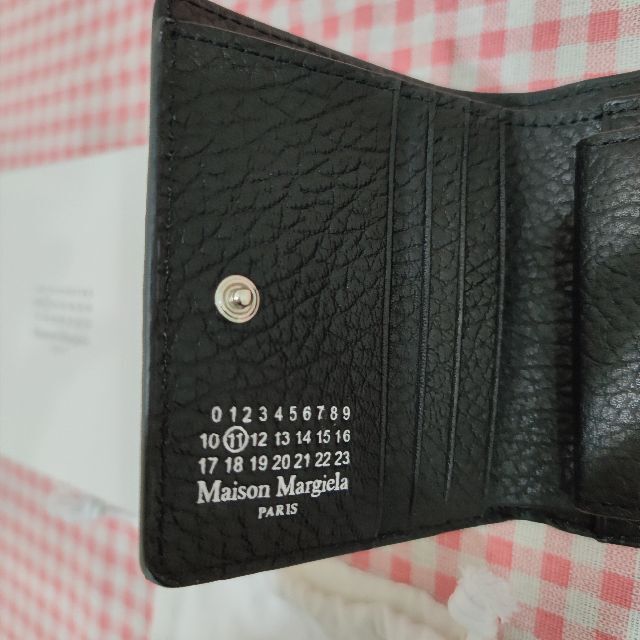 極美品 マルジェラ バイフォールド ポッパーウォレット 4ステッチ 二