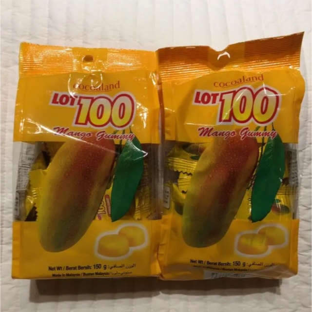 lot100マンゴーグミ150g×2袋セット　マレーシア 食品/飲料/酒の食品(菓子/デザート)の商品写真