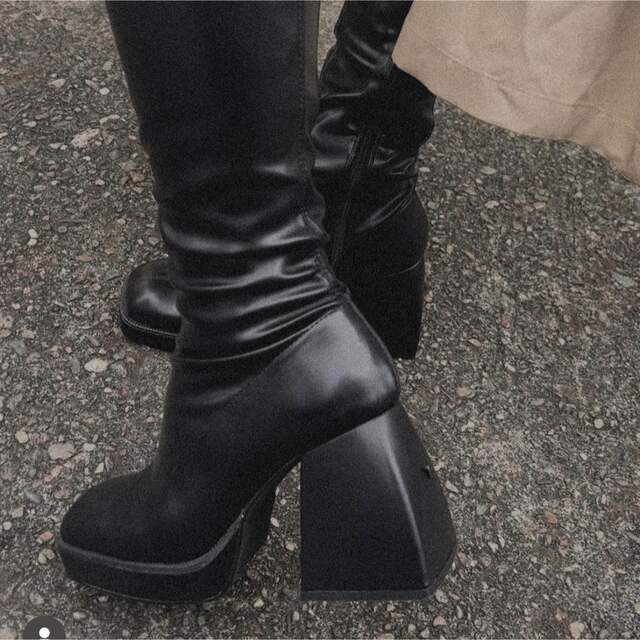 Yellow boots(イエローブーツ)のBLACK MOON LONG BOOTS レディースの靴/シューズ(ブーツ)の商品写真