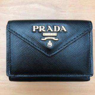 プラダ(PRADA)のPRADA プラダ  サフィアーノレザー財布　正規品美品　箱付き　ミニウォレット(財布)