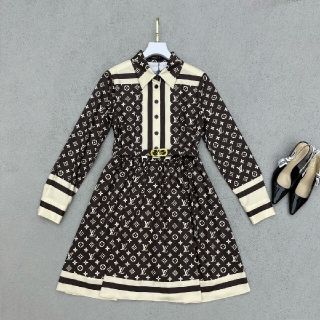 □シャネル□ワンピース□マイヨ素材□36□00C 【限定セール!】 48