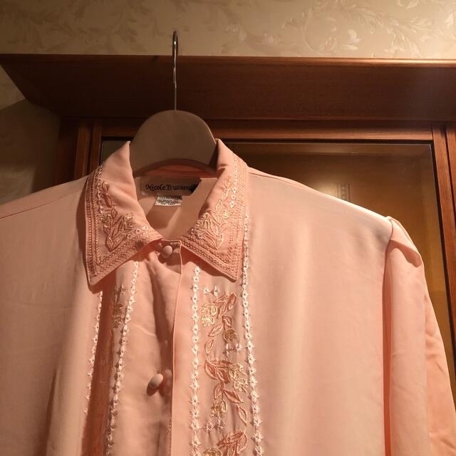 Lochie(ロキエ)のpink blouse💞 レディースのトップス(シャツ/ブラウス(長袖/七分))の商品写真