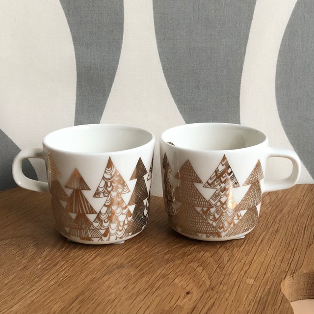 marimekko - 新品 marimekko KUUSIKOSSA コーヒーカップ ＆ プレートの