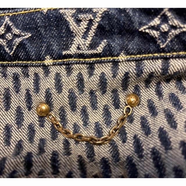 LOUIS VUITTON(ルイヴィトン)のルイヴィトン nigo デニムジャケット サイズ52 青 メンズのジャケット/アウター(Gジャン/デニムジャケット)の商品写真