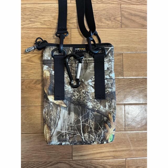 Supreme(シュプリーム)のSupreme FW19 Shoulder Bag Realtree バッグ メンズのバッグ(ショルダーバッグ)の商品写真