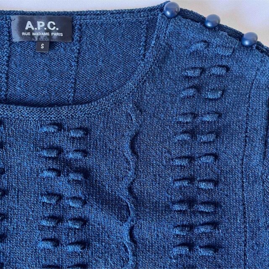 A.P.C(アーペーセー)の【美品】A.P.C.アーペーセー 日本製 立体模様編みシルク混 コットンニット メンズのトップス(ニット/セーター)の商品写真