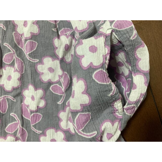 UNIQLO(ユニクロ)のユニクロ　花柄チュニック キッズ/ベビー/マタニティのキッズ服女の子用(90cm~)(ワンピース)の商品写真