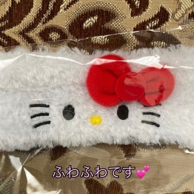 新品未開封 MACHI café × HELLO KITTY カップスリーブ