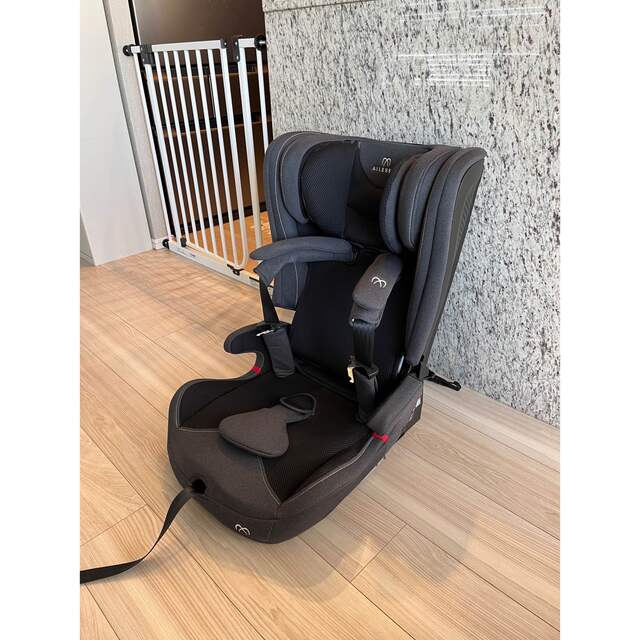 78%OFF!】 エールベベ チャイルドシート 1歳から 使える ISOFIX 固定 パパット プレミアム ナチュラルダークグレー  ジャンピングハーネス搭載 CF530