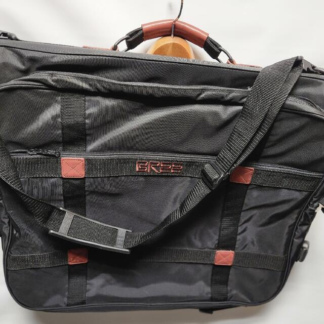 BREE(ブリー)のBREE　ブリー　ガーメントバッグ メンズのバッグ(ショルダーバッグ)の商品写真