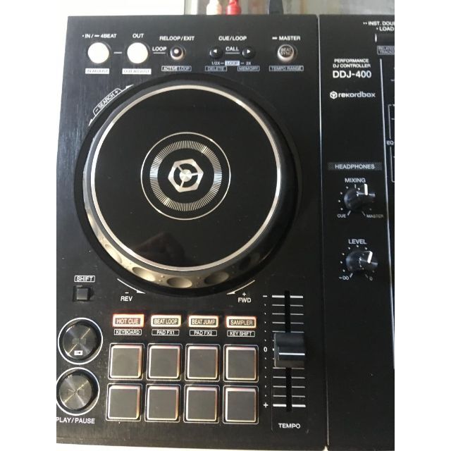 Pioneer(パイオニア)のパイオニア DDJ-400 rekordbox対応 2ch DJコントローラー 楽器のDJ機器(DJコントローラー)の商品写真