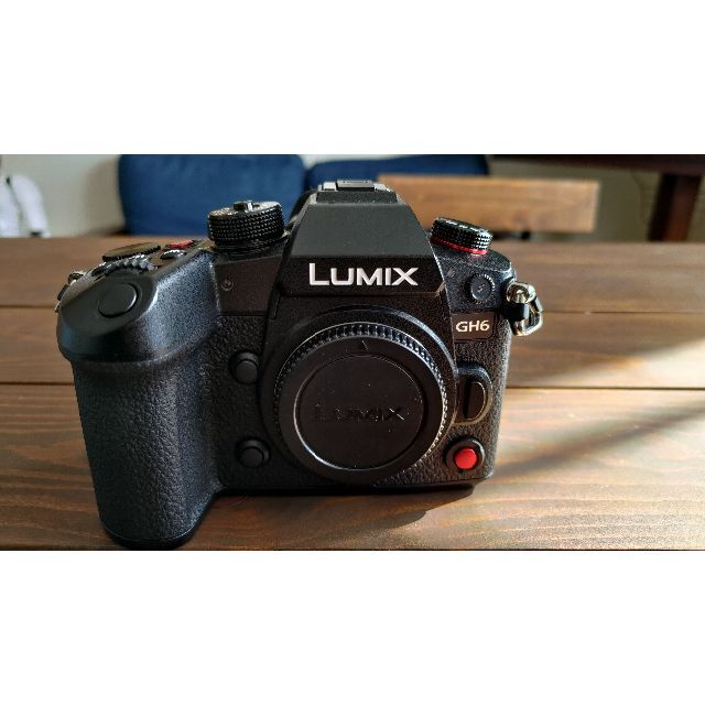 Panasonic LUMIX GH6ボディ 予備バッテリー他おまけ付き