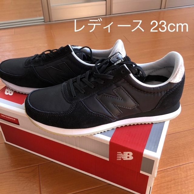 newbalanceスニーカー 黒