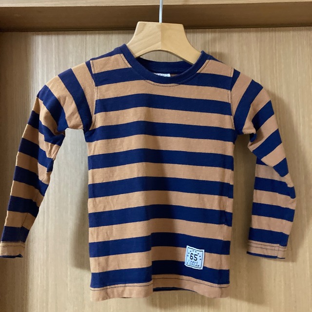 ボーダー　長袖　Tシャツ　110cm キッズ/ベビー/マタニティのキッズ服男の子用(90cm~)(Tシャツ/カットソー)の商品写真