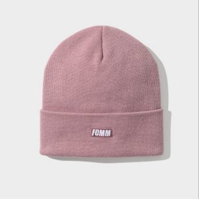 FCMM  ニット帽 ニットキャップ ビーニー  ピンク メンズの帽子(ニット帽/ビーニー)の商品写真