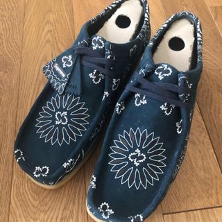 シュプリーム(Supreme)の【名作】新品未使用 サイズ27.5 Supreme Bandana Clarks(ブーツ)