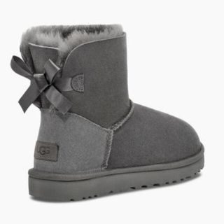 アグ(UGG)のugg ムートングレーリボン　23cm(ブーツ)