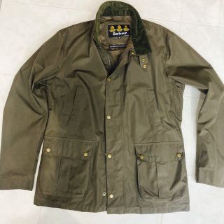 バーブァー(Barbour)のBarbourカーキナイロンジャケット(ナイロンジャケット)