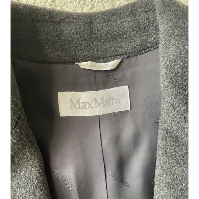 Max Mara(マックスマーラ)のmaxmara チェスターコート　白タグ レディースのジャケット/アウター(ロングコート)の商品写真