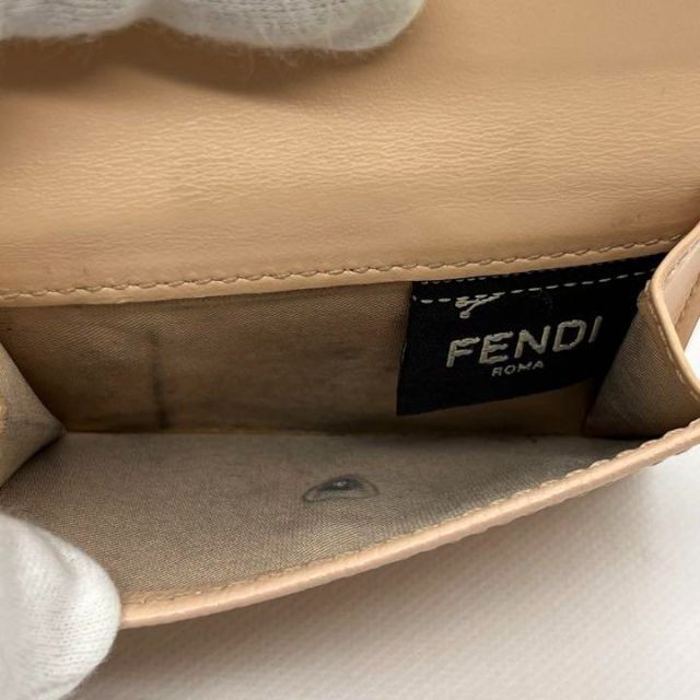 FENDI フェンディ　エフイズフェンディ　三つ折り財布