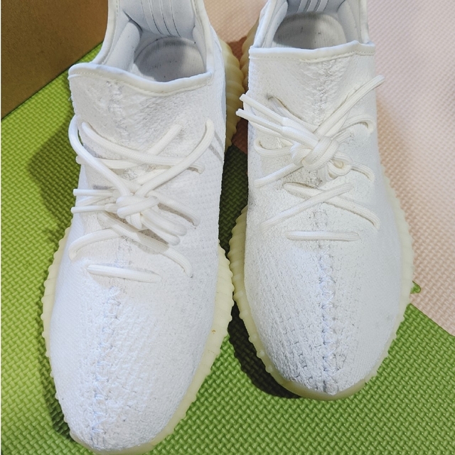 adidas(アディダス)のyeezy boost350v2 cwhite メンズの靴/シューズ(スニーカー)の商品写真