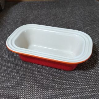 ルクルーゼ(LE CREUSET)のル・クルーゼ  ローフパン  赤(調理道具/製菓道具)