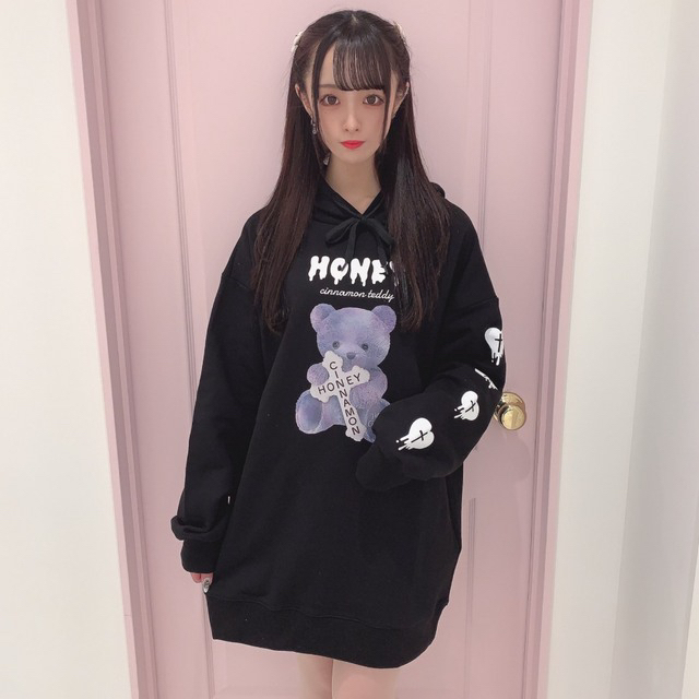 Honey Cinnamon - HONEY CINNAMON unisex 十字架カラーシナモン Honey Cinnamon - HONEY CINNAMON unisex 十字架カラーシナモン