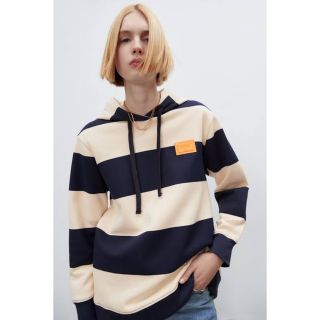 ザラ(ZARA)のZARA♡新品タグ付き♡ボーダーフーディーパーカー(パーカー)