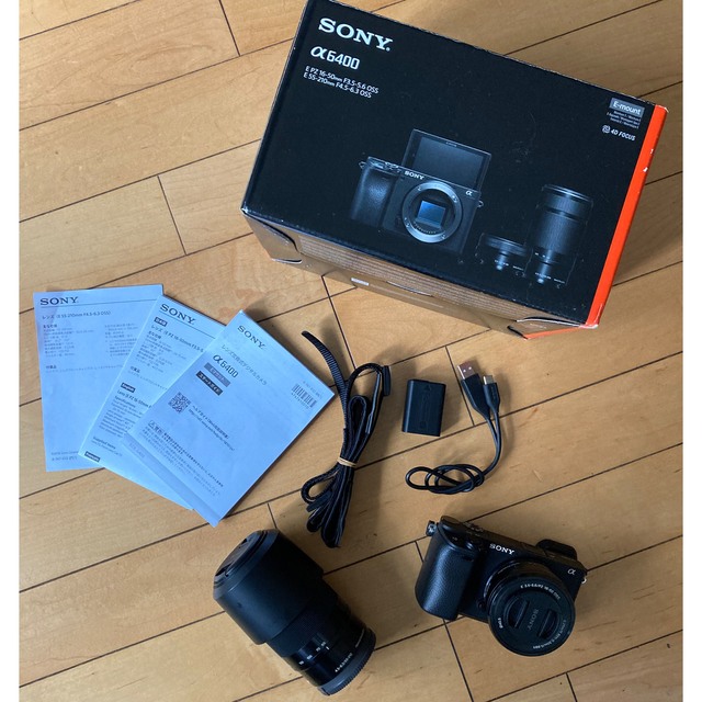 【超美品&おまけ有り】SONY α6400 ダブルズームレンズキットスマホ/家電/カメラ